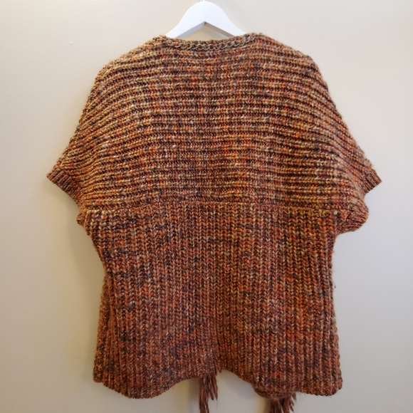 Chicos one size kimono sweater cardigan with metal embellishments, tasse… - Picture 13 of 13